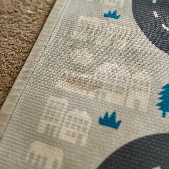 PILLOWFORT Kids Cars Trucks Vehicles No Slip Rug - Picture 4 of 5